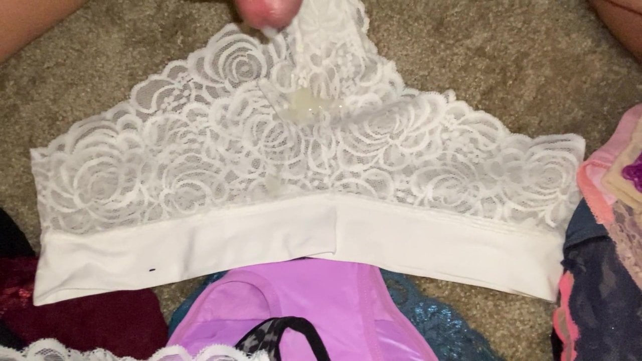 Pantie wank