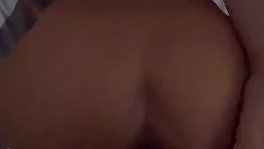 Kocam beni domaltarak sikiyor