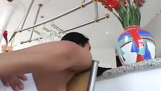 Freundin bekommt ihren mund von ihrem geilen partner hart gefickt