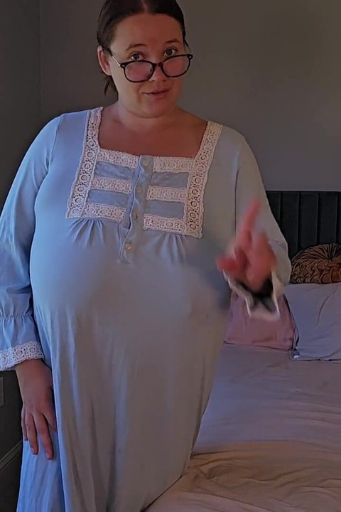 Mama vitregă divorțată îl face pe fiul vitreg
