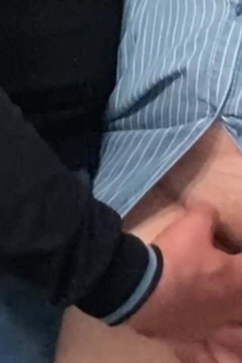 Külotsuz mükemmel bir orospu mastürbasyon yaptım