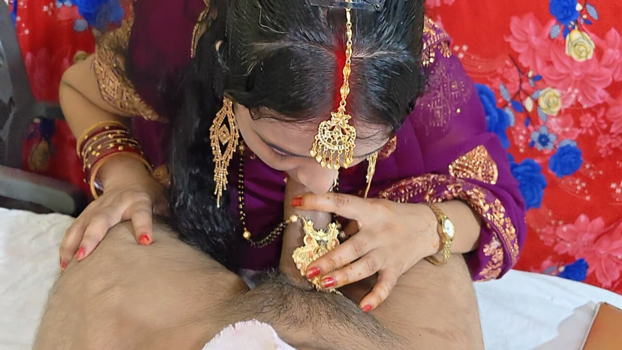Parte 2 India primera noche de sexo romance, hermosa esposa del pueblo indio apretado coño hindi audio