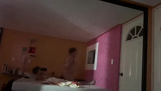 Married woman gets hot to be recorded through the mirror