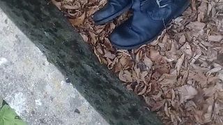 Pee on old boots