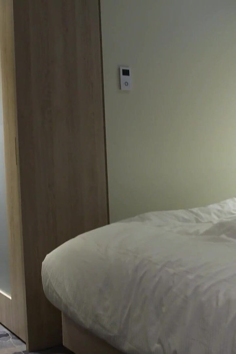 Cleaning Lady Comes to the Hotel Room and Cleans the Guest's Cock