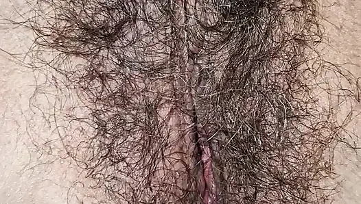 Mainan baru, memek berbulu