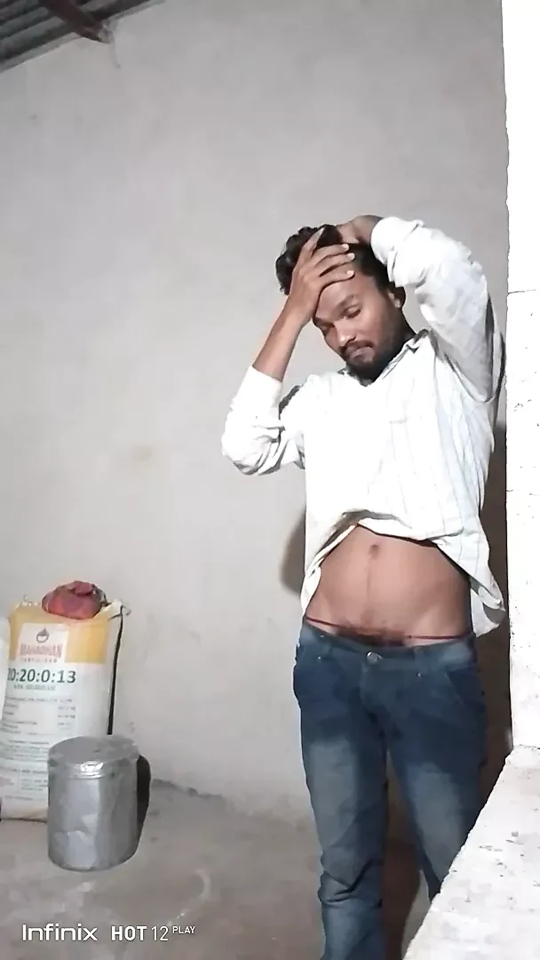 Indijski desi momci glatka i divna masturbacija desi deo 8