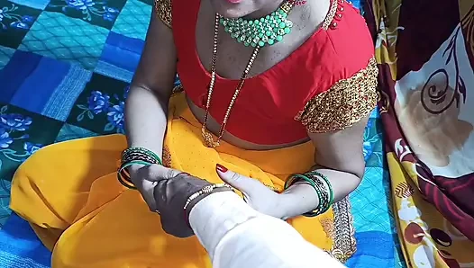 На Ракшабхане сводная сестра связала Ракхи с сводным братом и трахнула киску в подарок