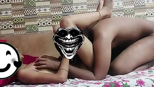 Üvey kız az önce ayrıldı ve destek istedi, ben de onu otele götürdüm