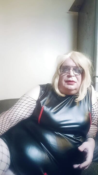 BBW TV talks about how she lost her different virginities