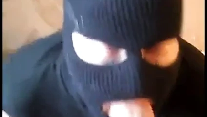 maskeli boşalmak yiyici