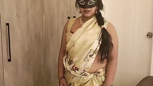 Spandana sweety wird mit mieter gefickt