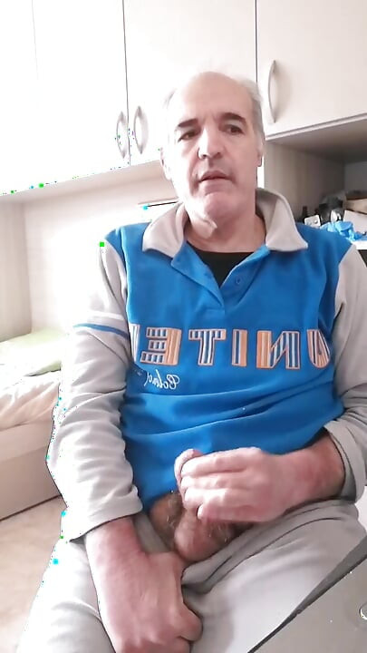 Ich komme in meinen kaffee und habe alles heiß geschluckt