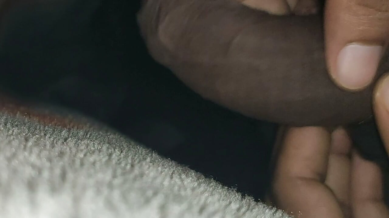 Desi pojke handjobb innan han knullar bhabhi