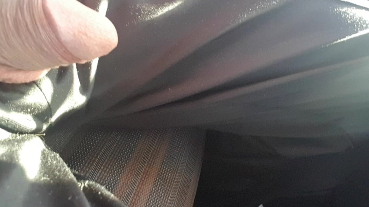 車の中で