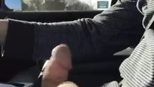 Otoyolda sürerken mastürbasyon yapmak