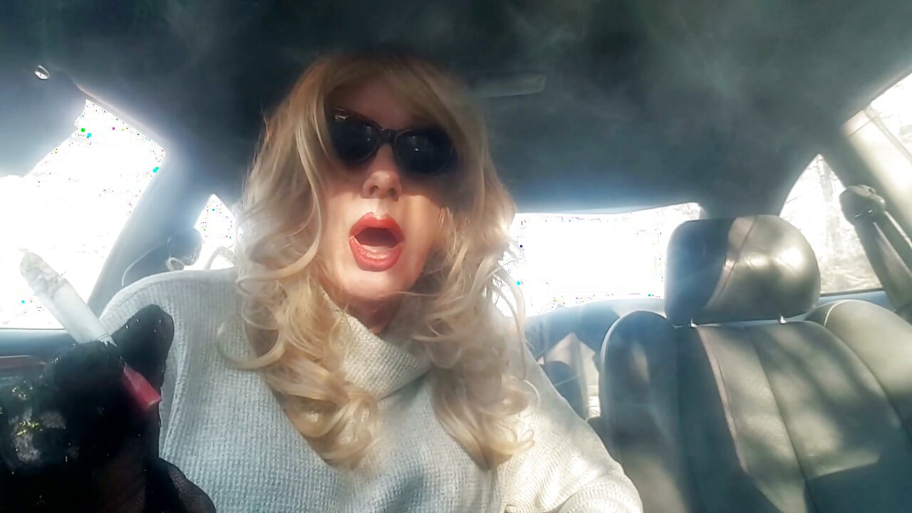 Mrs. Roman VS 120 smoking compilation -- tt's been such a longggg time