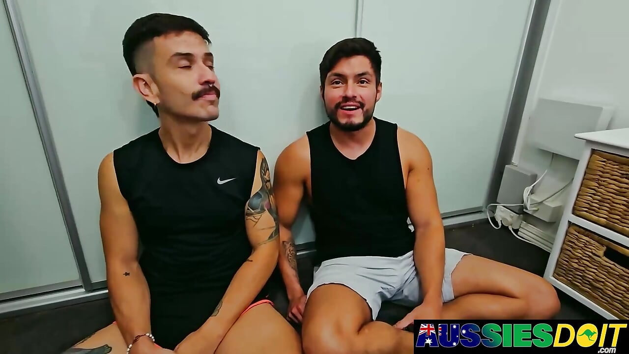 Sexy Simon Reams Mateo