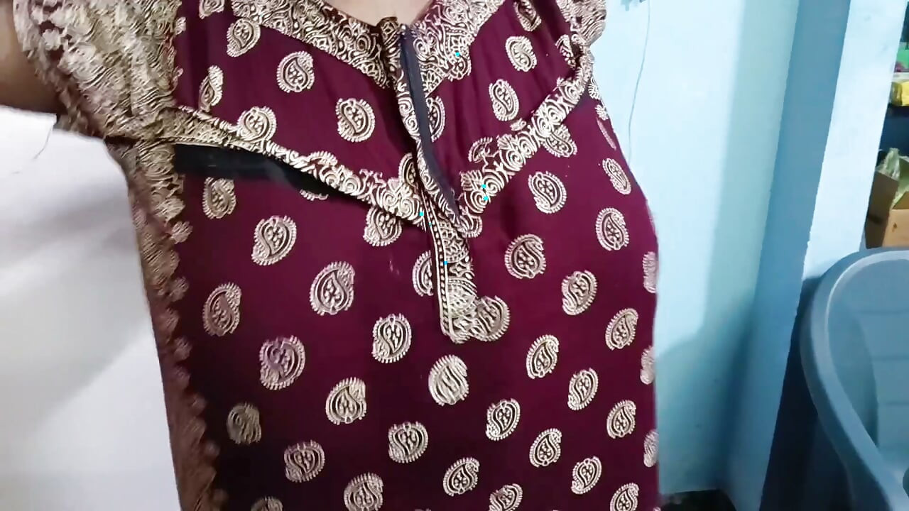 Video mit einer sexy indischen Tante mit großen Titten
