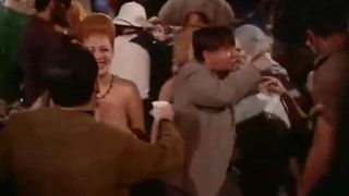 Vintage - dança de topless em uma festa à fantasia (28-10-1962)