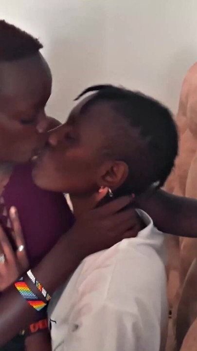 Big Natural Tits Black Lesbian Uses Her Tongue To Make Girlfriend Squirt | Clip 1