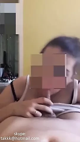 nisanlim sakso cekerken kizkardesime yakalandim