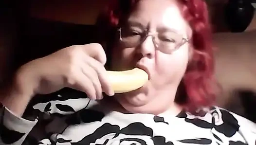 Live cam banana eating nurse Vicki