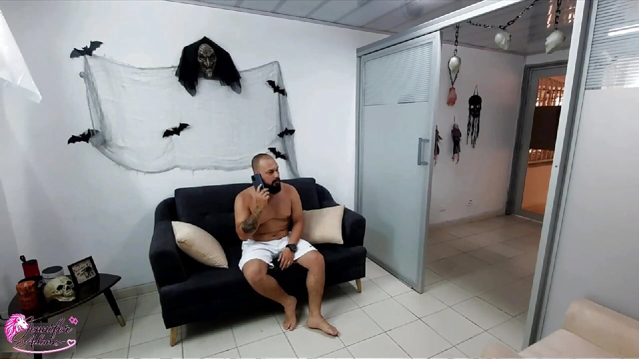 My Neighbor Is Horny With No Underwear And Asks Me To Fuck Her At Her House - Full Story - Porn