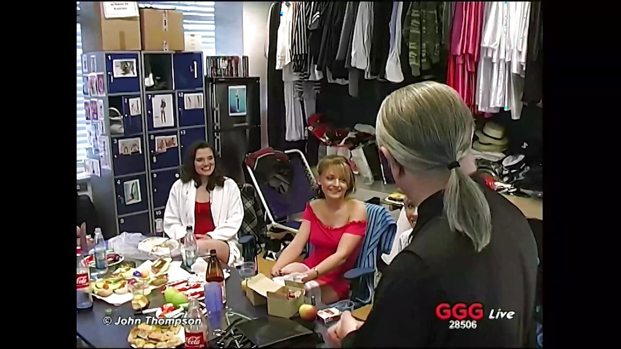 Ggg الألمانية Gangbang - ثقوبها وقواعدها