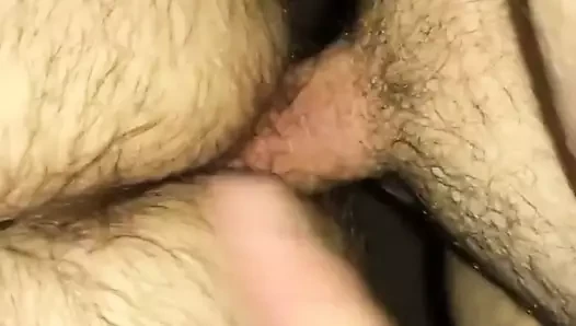 Kıllı bir götü sikmeyi seviyorum