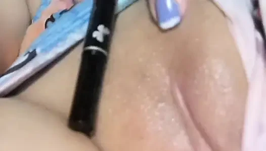 INDIA MASTURBATES AND TOUCHES HER TITS
