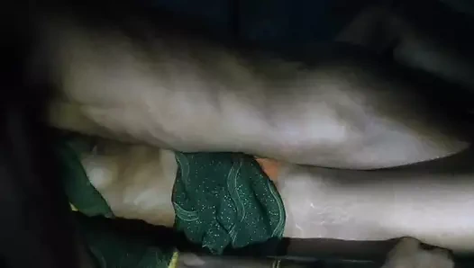 Sister-in-law got the brother-in-law to with a fat dragon condom, the wish was fulfilled in the night, sister-in-law's very jaatke lage, desi bhabhi village sex Hindi