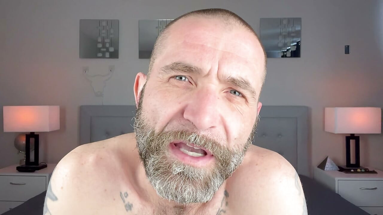 Look at that pretty boy sucking daddy’s cock
