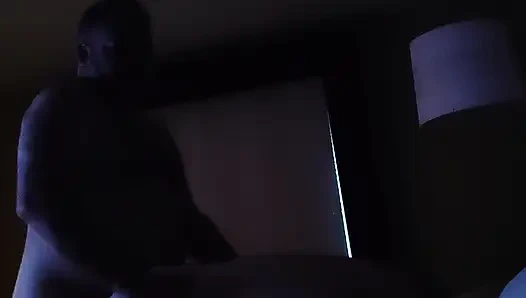 Gavat geceleri - bakış açısı kocamın arkadaşımı götten sikmesi için uyandı - gerçek gavat