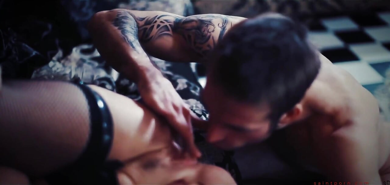 Daisy Rock Gets Her Rocker Hole Fucked