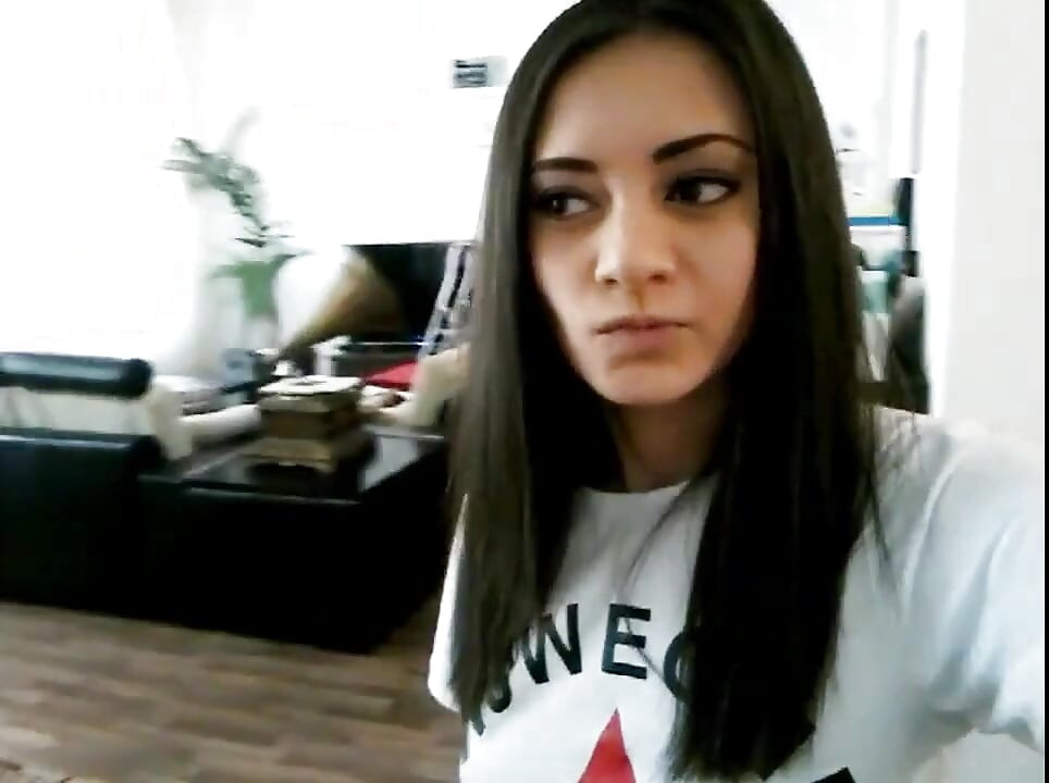 Porn vlog - spremam se za lezbejsku scenu sa Ginom Gerson.