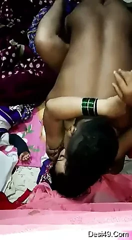 Desi esposa grávida