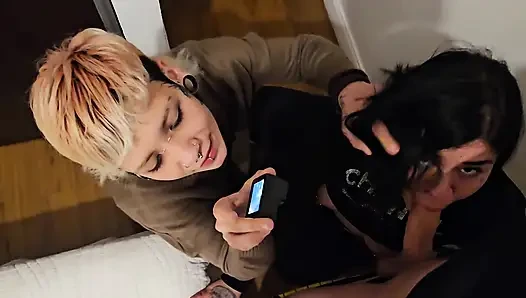 Cewek latina minta dicrot sperma turis