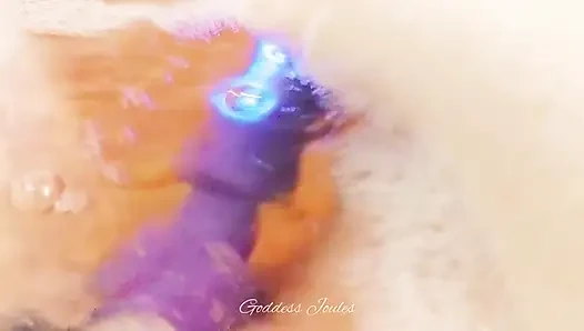 Bath Fun Body Worship