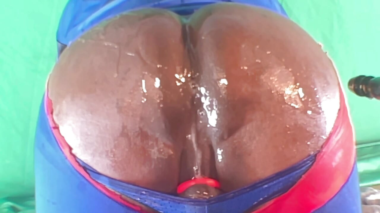 Big Booty On The Fuck Machine - Lost Footage Vol 2 (Part 1)