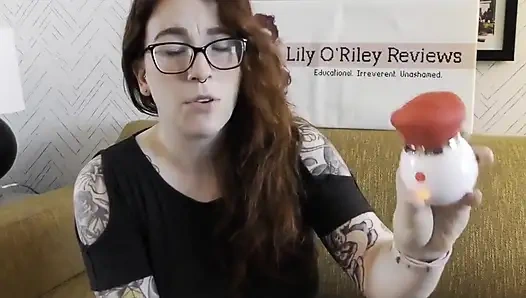 NSFW Review of Kiss Sucking Vibrator