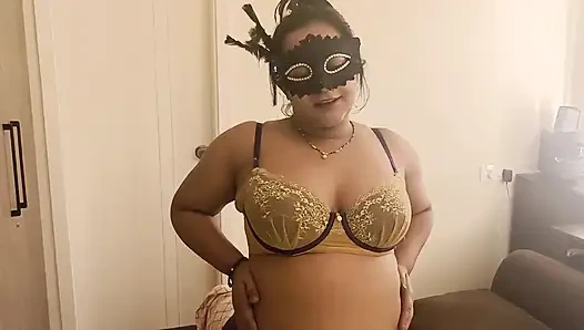 Lady Hostel Warden Fucked with Her Student