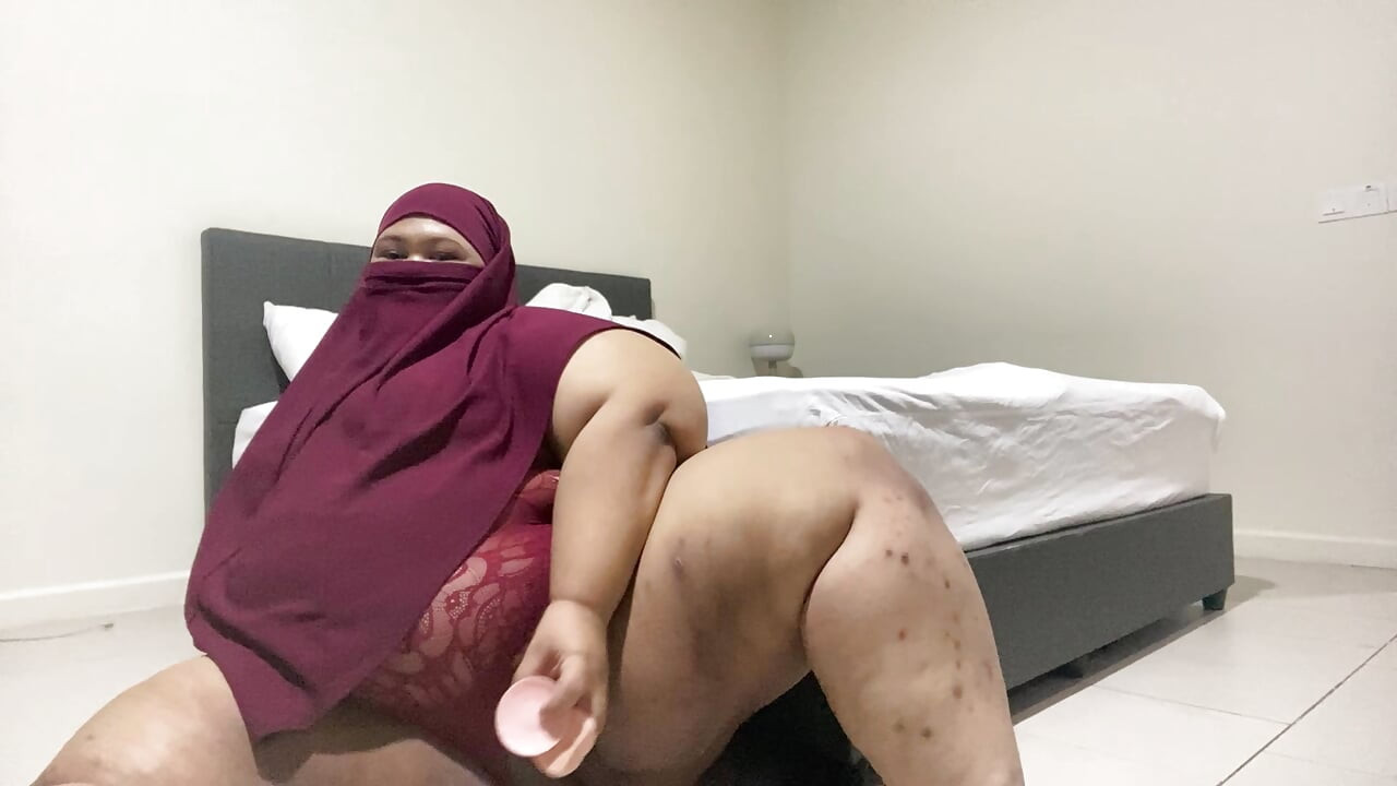 Muçulmana hijabi escrava sexual