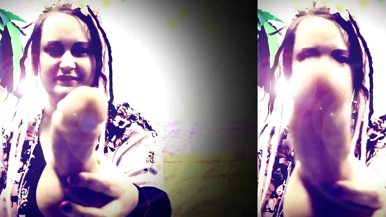 Lutsch es, sissy lutscht es, dildospiel mit der Göttin Lana