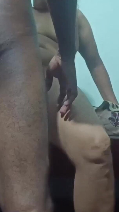 Hot village honey aunty bowlojab and faking | Clip 1