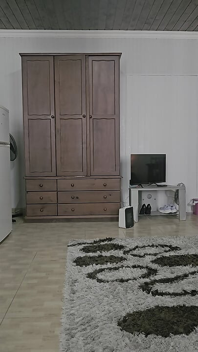 MILF Masturbates Herself After a Shower