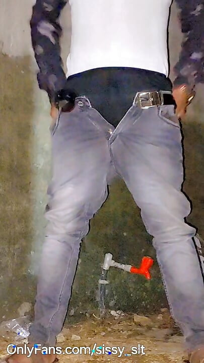 Pakistani hijra shemale dance and striptease