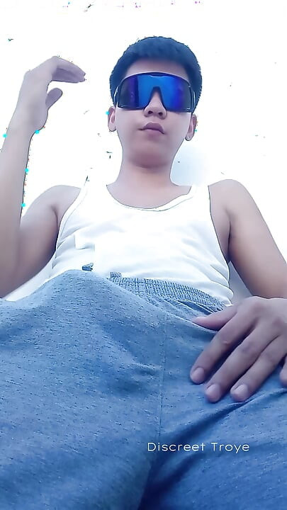 Asian Boy Huge Veiny Cock - Pinoy Daks Jakol