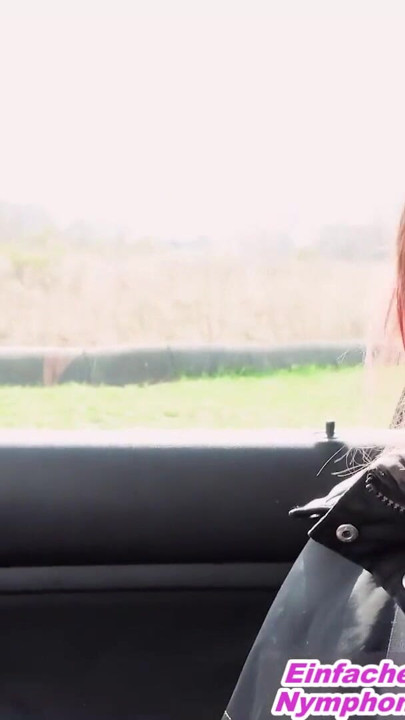 German amateur teen wants to cheat on blowjob car date | Clip 1