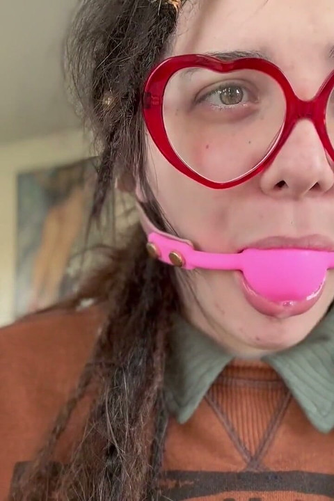 Nerdy Girl First Time Ball Gag Try on and Spit Play